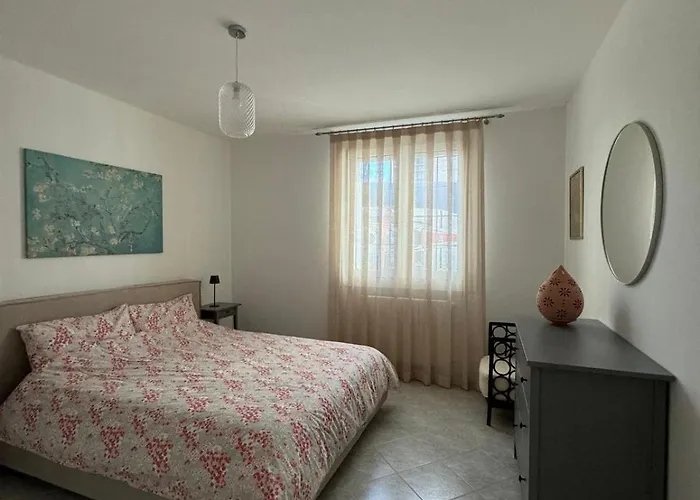 Blue House - Cozy Ground Floor